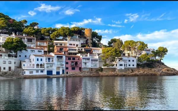 Hotel Sa Tuna: Beach Access hotel in Begur
