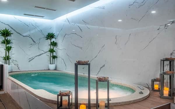 Le Palais Gallien Hôtel & Spa: Katzenfreundlich hotel in Bordeaux