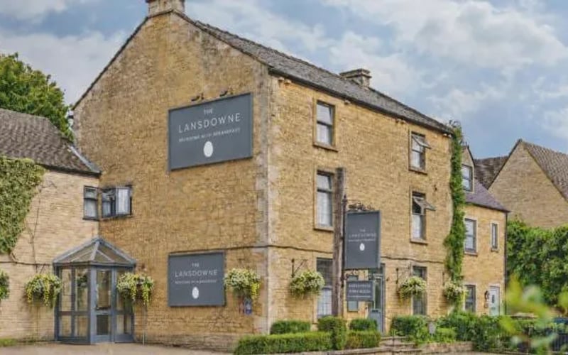 The Lansdowne Boutique Rooms with Breakfast - Adults Only: Cat-friendly hotel in Bourton-on-the-Water