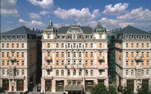 Corinthia Budapest: Katzenfreundlich hotel in Budapest