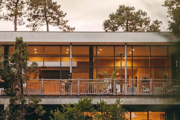 Domaine du Ferret Restaurant & Spa: Cat-friendly hotel in Cap Ferret