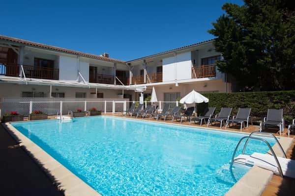Hôtel La Frégate: Cat-friendly hotel in Cap Ferret
