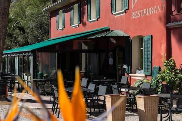 Le Jardin d'Emile: Acceso a la playa hotel in Cassis