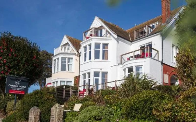 Chelsea House Apartments