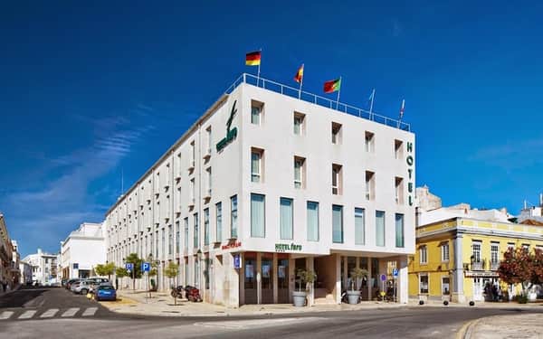 Hotel Faro & Beach Club: Cat-friendly hotel in Faro