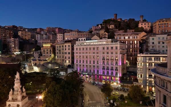 Grand Hotel Savoia Genova: Se admiten gatos hotel in Genoa