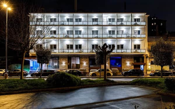 Petit Palace Tamarises: Se admiten perros hotel in Getxo