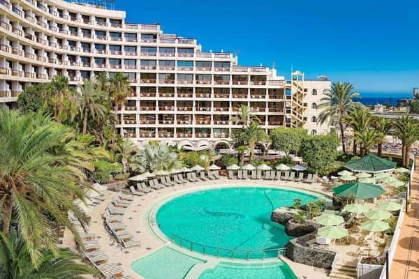 Seaside Sandy Beach: Acceso a la playa hotel in Gran Canaria