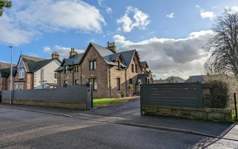 Cambeth Lodge Guesthouse