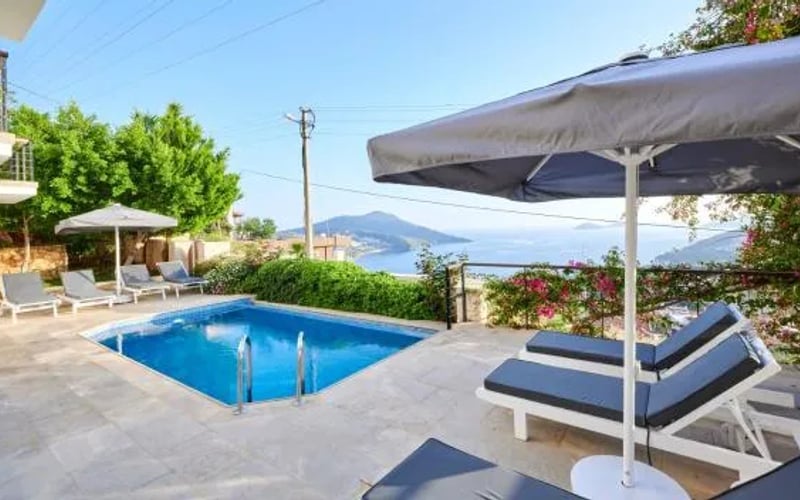 Luxus Villa Skyla mit 5 Schlafzimmern & Meer-Blick: Hundefreundlich hotel in Kaş