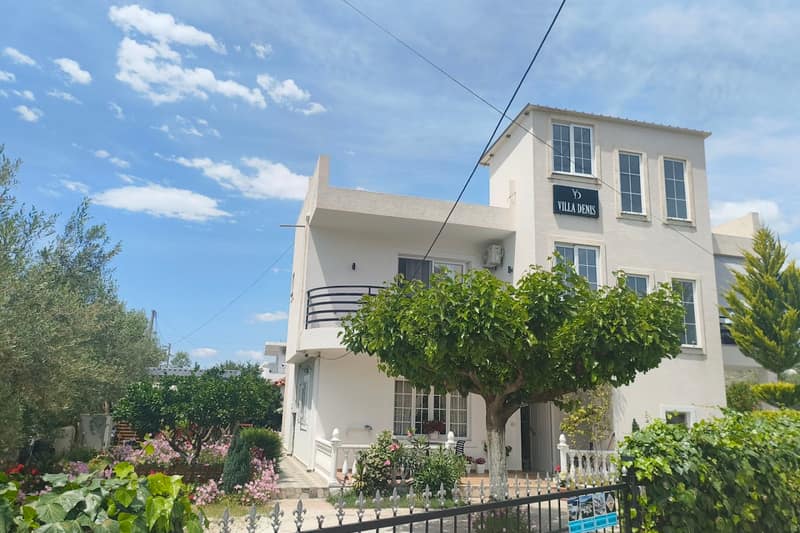 Villa Denis Ksamil