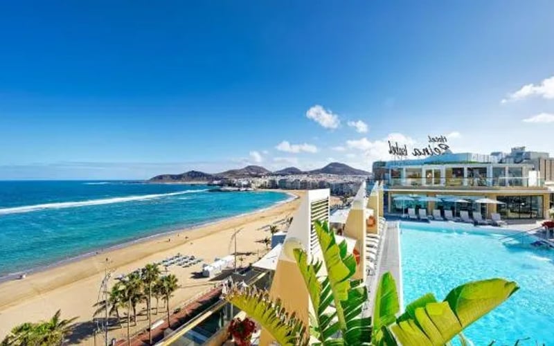 Bull Reina Isabel & Spa: Beach Access hotel in Las Palmas