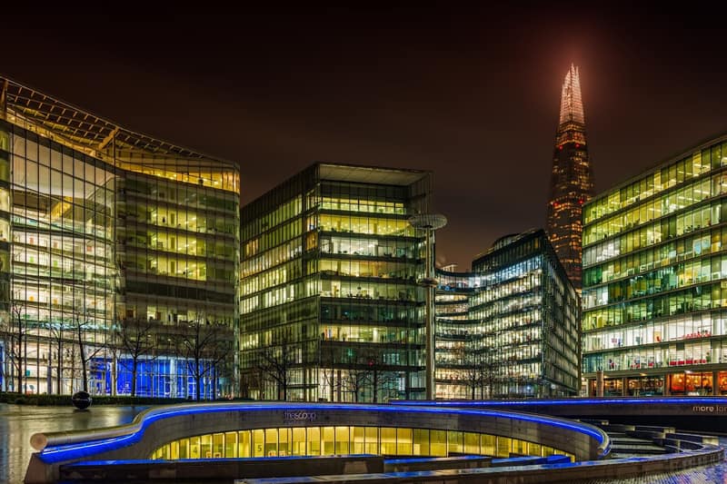 The LaLiT London: Near Parks hotel in London