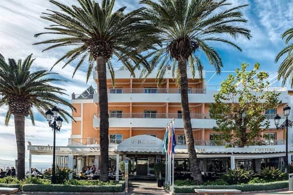 Hotel Balcón de Europa: Beach Access hotel in Nerja