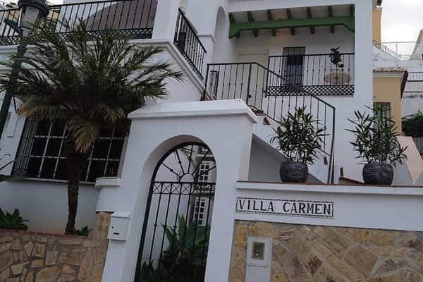 Carmen Rooms