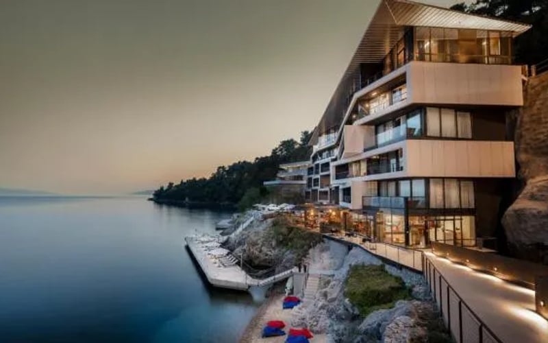 Boutique & Design Hotel Navis - Small Luxury Hotels of the World: Luxus hotel in Opatija