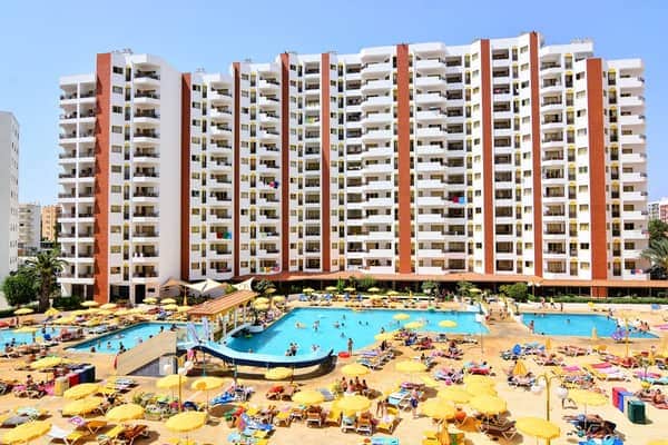 Clube Praia da Rocha: Acceso a la playa hotel in Portimão
