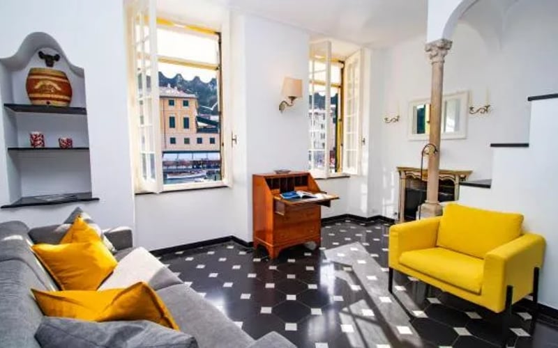 Royal by PortofinoHomes