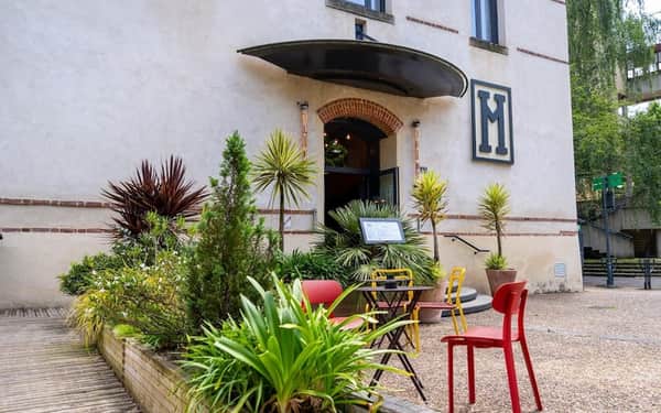 Hôtel Le Magic Hall