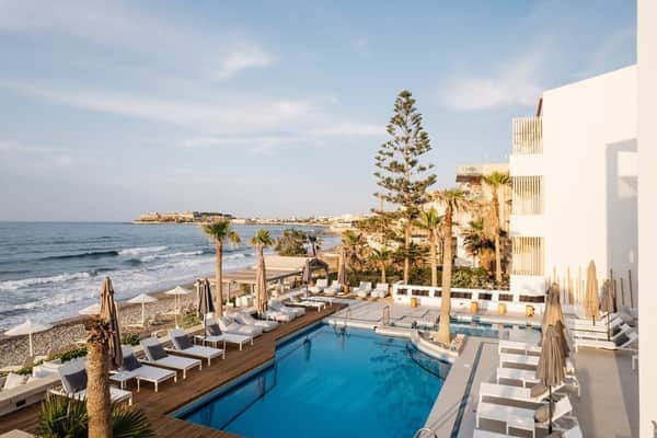 Petradi Beach Lounge Hotel