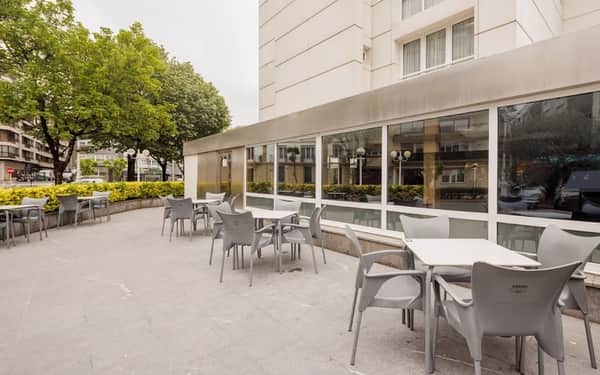 Hotel ILUNION San Sebastián: Hôtels de luxe hotel in San Sebastián