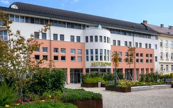 Hotel Metropol: Cat-friendly hotel in Sankt Pölten
