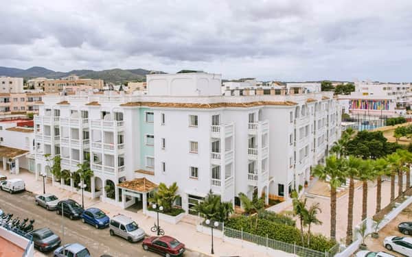 ENDLSS Beach & Disco Hotel Ibiza Adults Only