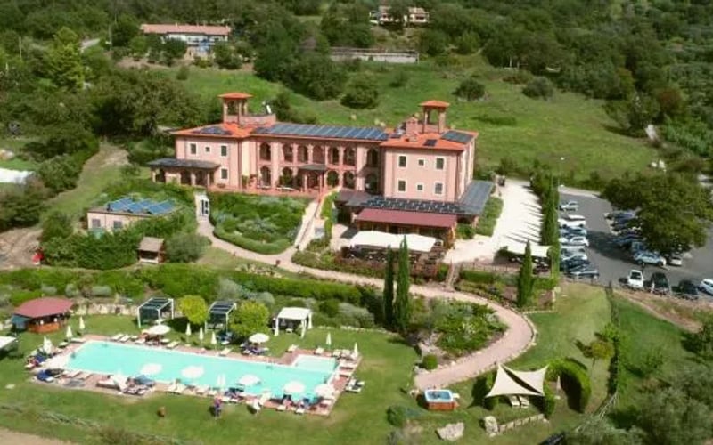 Saturnia Tuscany Hotel: Hoteles de lujo hotel in Saturnia