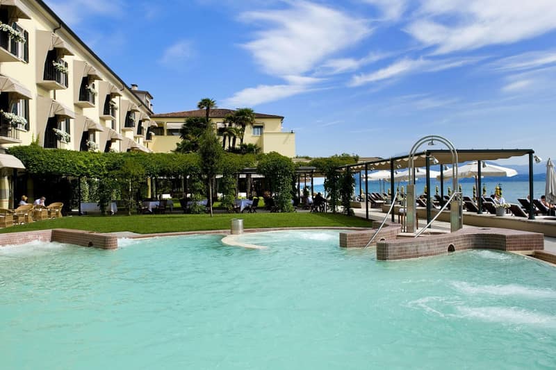 Grand Hotel Terme Sirmione: Beach Access hotel in Sirmione