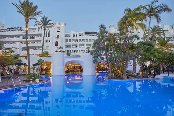 Dreams Jardin Tropical Resort & Spa: Beach Access hotel in Tenerife