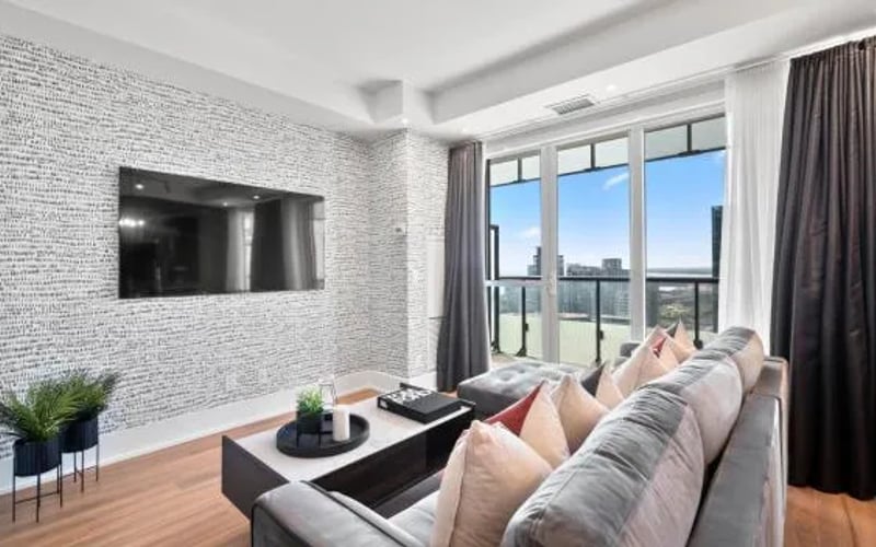 Avenue Suites - Toronto's Convention District: Luxury hotel in Toronto