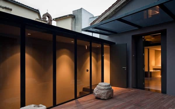 Caro Hotel