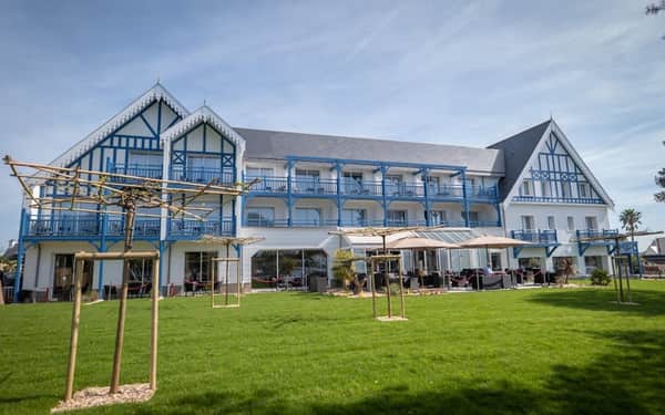 Best Western Plus Le Roof Vannes Bord de Mer: Se admiten perros hotel in Vannes