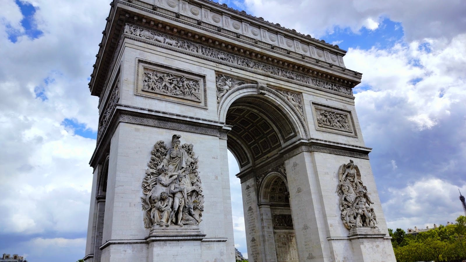 Champs-Elysees - Paris 8e
