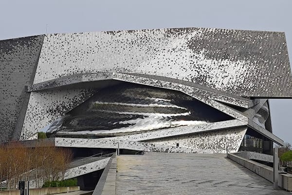Mercure Paris 19 Philharmonie La Villette - pet-friendly hotel Paris 19e