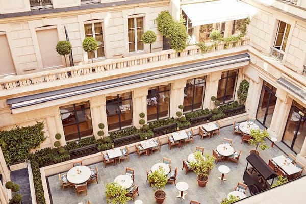 Park Hyatt Paris-Vendome - pet-friendly hotel Paris 2e