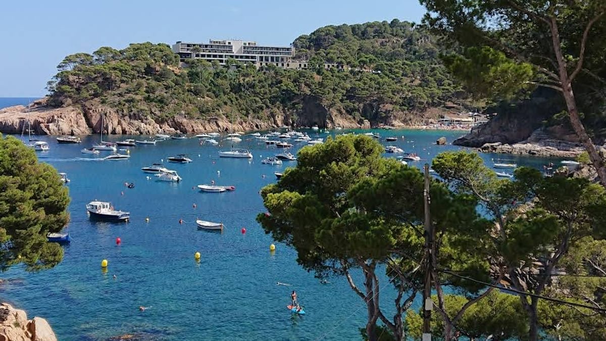 Dog-friendly villas with pool in Costa Brava